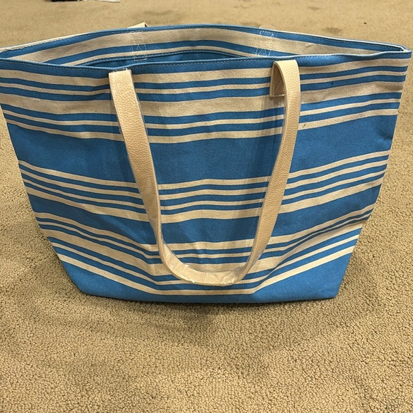 Tote with zipper - Picture 1 of 5